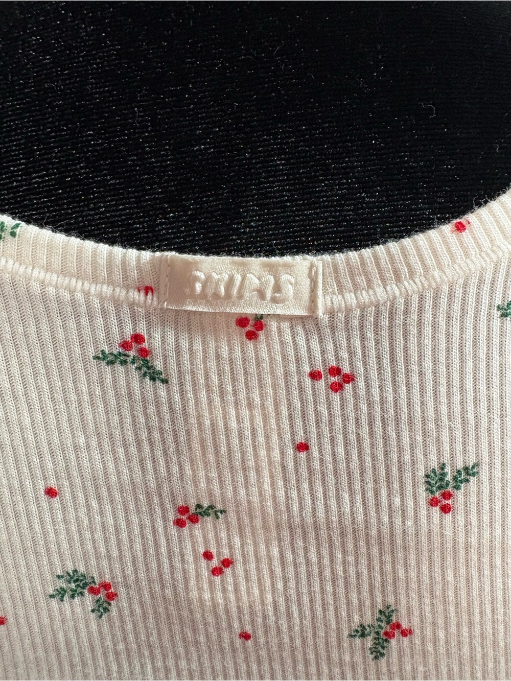 SKIMS Cream Ribbed Tank with Mistletoe Print